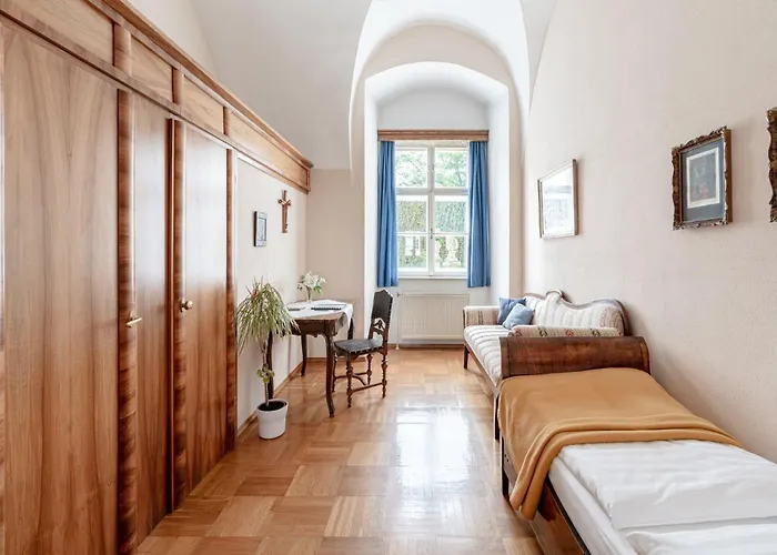 Bed & Breakfast Gaestehaus Stift