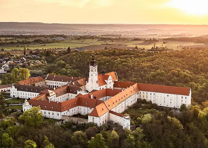 Bed & Breakfast Gaestehaus Stift *