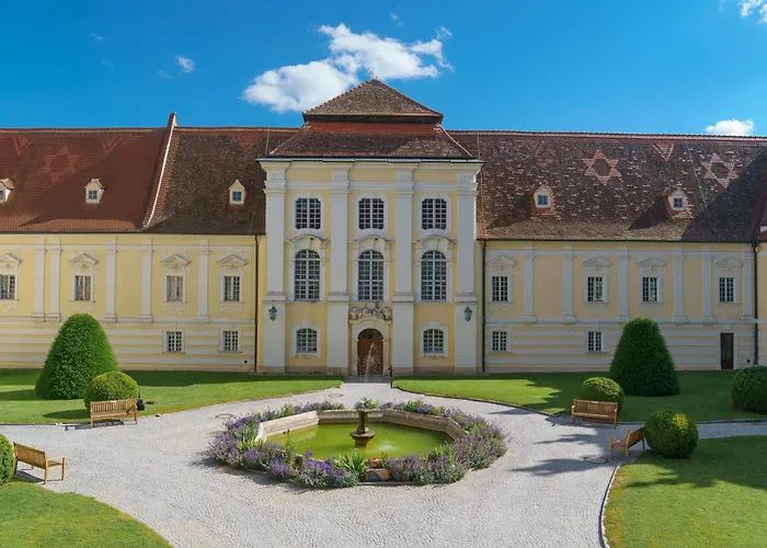 Gaestehaus Stift Bed & Breakfast Altenburg