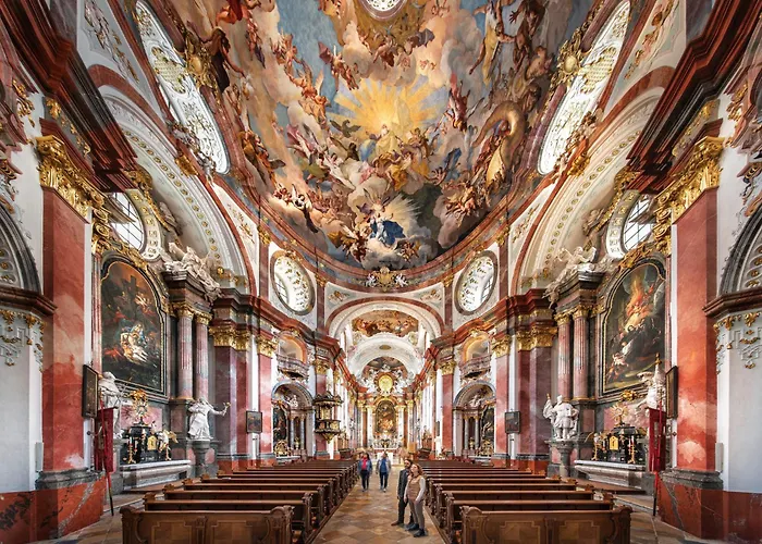 Bed & Breakfast Gaestehaus Stift Altenburg